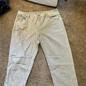 JagJeans size 12. Pin stripe blue and white. Crops